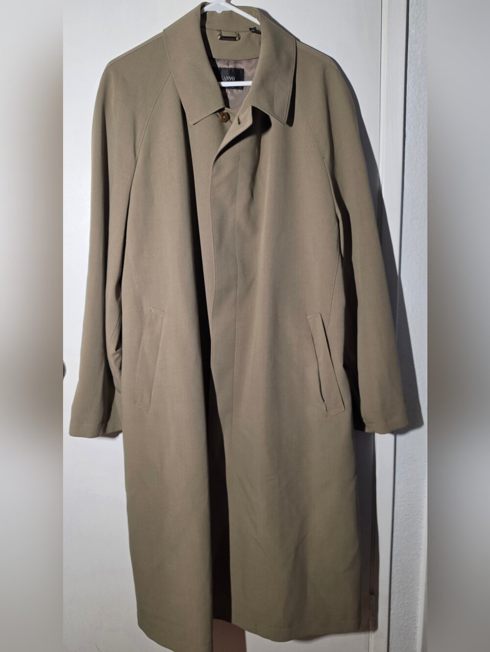Vintage Classic Men's Olive Single-Breasted Trench Coat by Mango